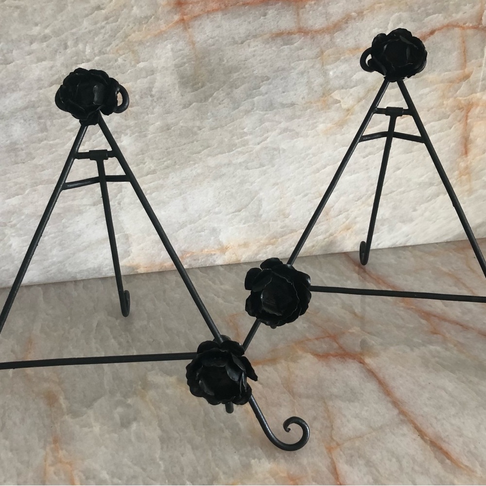 Book holders for kitchen or living room